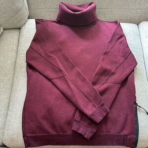 Women’s Nike Therma Funnel Neck Sweatshirt